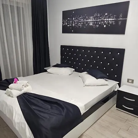 Deluxe Pool & Spa Mamaia Nord 아파트
